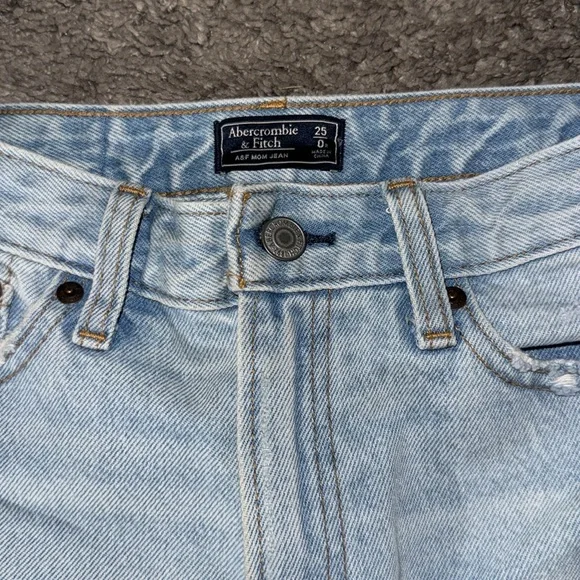 Abercrombie jeans - Picture 4 of 4